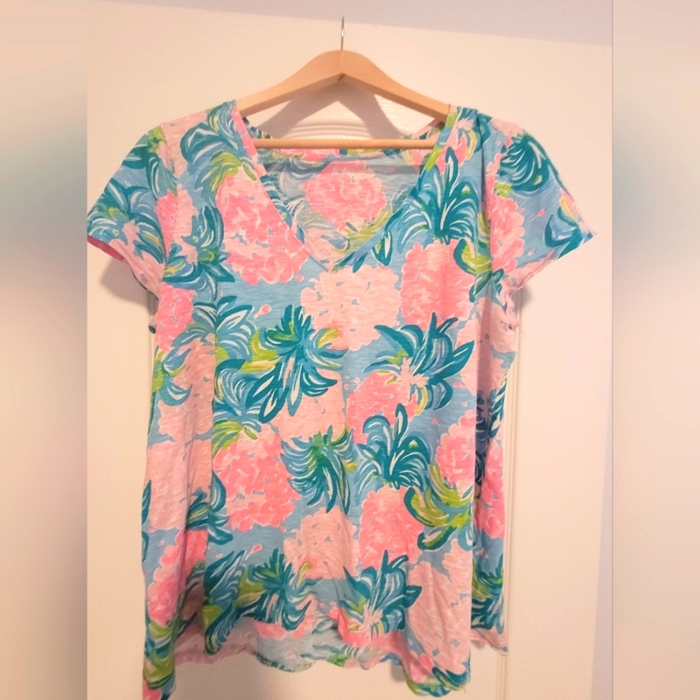 Lilly Pulitzer Etta Tshirt Size Large